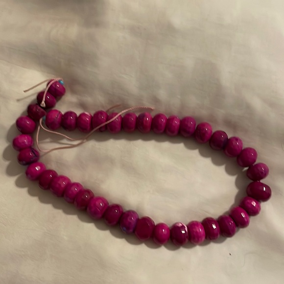 String of beads - Picture 1 of 3